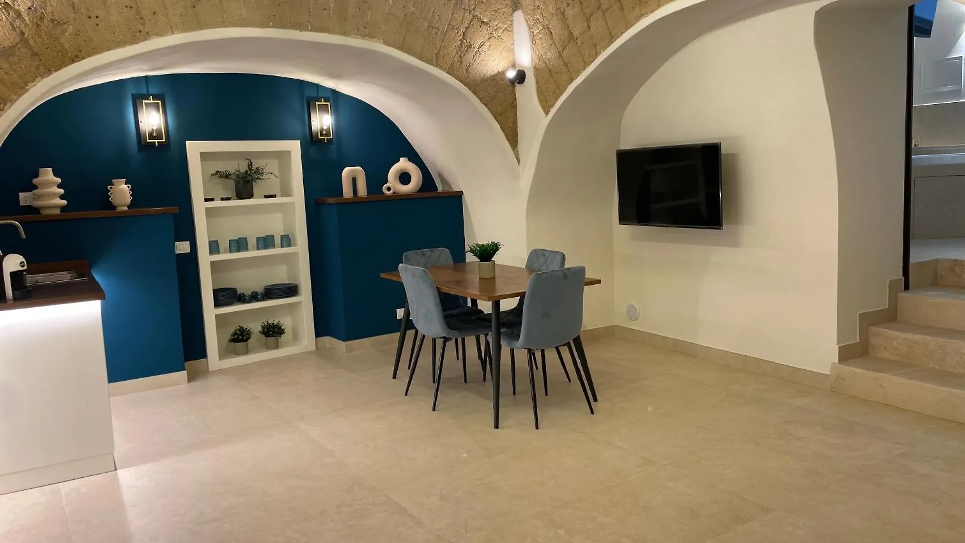 Domus Parthenope Deluxe Apartment Naples