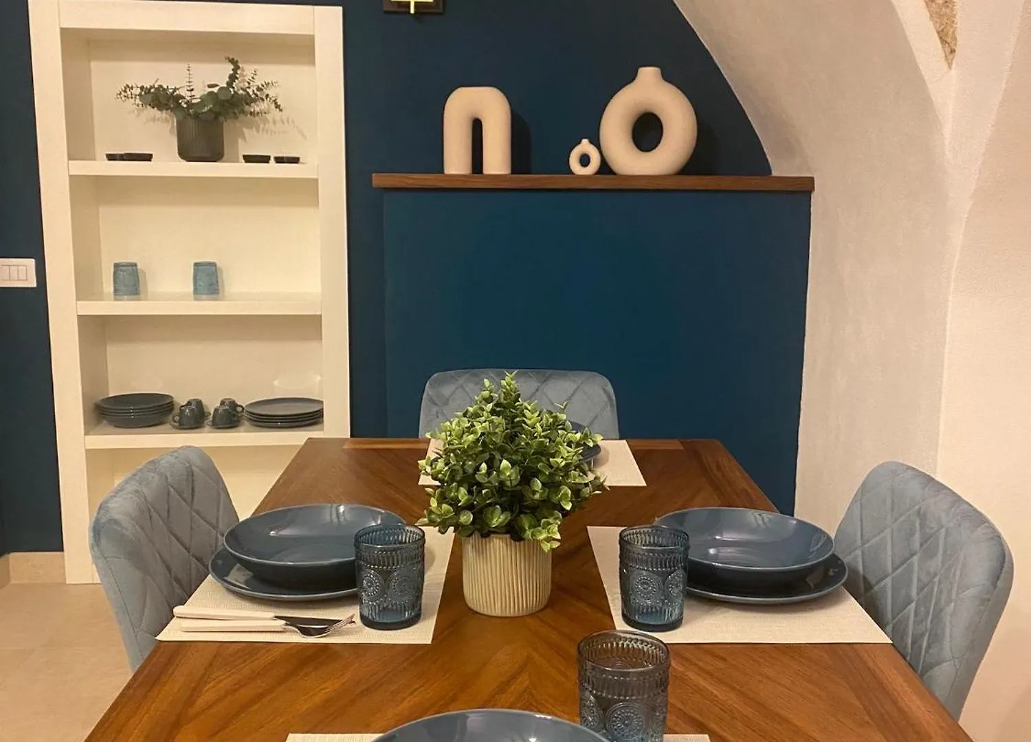 Domus Parthenope Deluxe Apartment Naples Italy